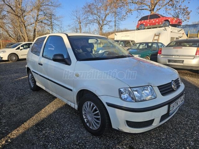 VOLKSWAGEN POLO 1.4 60 Highline