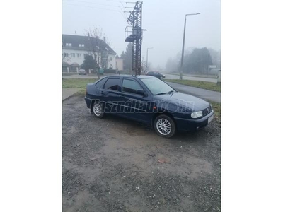 VOLKSWAGEN POLO III Classic 1.4 60