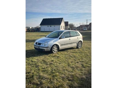 VOLKSWAGEN POLO IV 1.2 55 Trendline