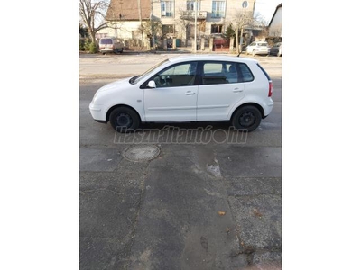 VOLKSWAGEN POLO IV 1.4 75 16V Comfortline