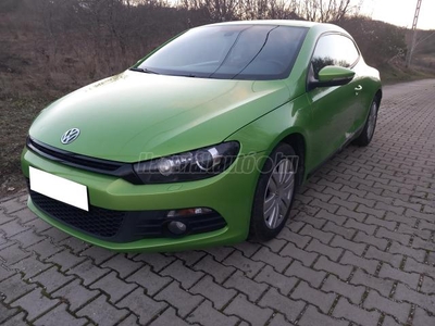 VOLKSWAGEN SCIROCCO 2.0 CR TDI D.KLÍMA - TEMPOMAT - ÜLÉSFŰTÉS - PDC - XENON