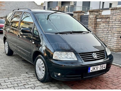 VOLKSWAGEN SHARAN 1.9 PD TDI Trendline