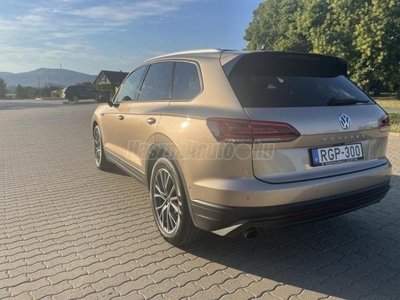 VOLKSWAGEN TOUAREG 3.0 V6 TDI Camel Tiptronic ic 1.Tulajdonostól. magyarországi. Légrugós+4 kerékkormányzás. R-Line bőrbelső. von