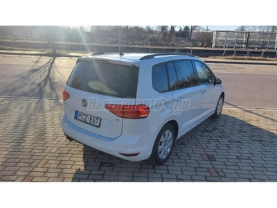 VOLKSWAGEN TOURAN 1.4 TSI BMT Comfortline