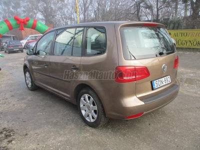 VOLKSWAGEN TOURAN 1.4 TSI Highline DSG