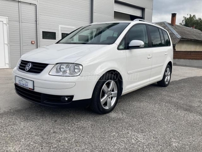 VOLKSWAGEN TOURAN 1.9 PD TDi Highline 7 SZEMÉLYES! 6 SEBESSÉGES VÁLTÓ! ABS! ASR! ESP! EDS! FRISS SZERVIZ!