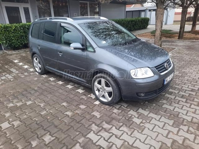 VOLKSWAGEN TOURAN 2.0 PD TDI Highline