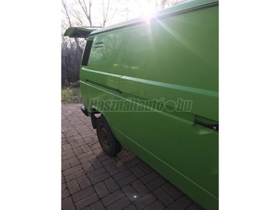 VOLKSWAGEN TRANSPORTER T3 25z