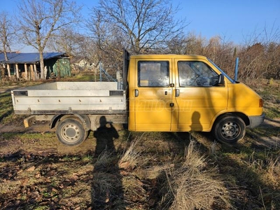 VOLKSWAGEN TRANSPORTER T4 1.9 70A 1E2 O