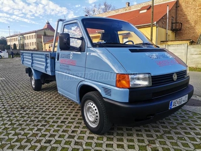 VOLKSWAGEN TRANSPORTER T4 2.5 7DL 1K2 F