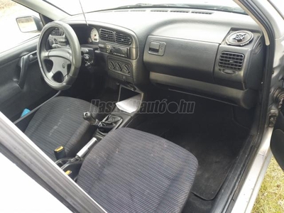 VOLKSWAGEN VENTO 1.9 TD CL