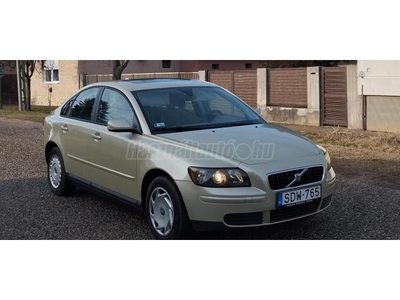 VOLVO S40 1.6 Szép állapotban tejesen HIBÁTLAN MENET TULAJDONSÁG