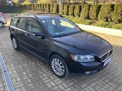 VOLVO V50 2.0 D Momentum MAGYAR RENDSZÁMOS AZONNAL VIHETŐ