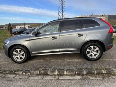 VOLVO XC60 2.4 D [D4] Summum Geartronic