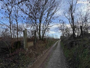 Ivánfahegyen panorámás zártkerti telek eladó