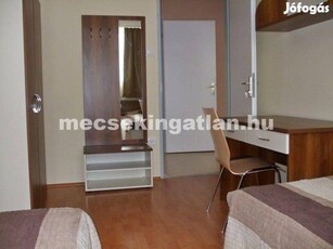 Megyeri úton igényes apartman kiadó