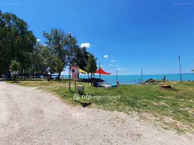 újépítésű, Balatonakarattya, ingatlan, nyaraló, 56 m2, 133.577.330 Ft