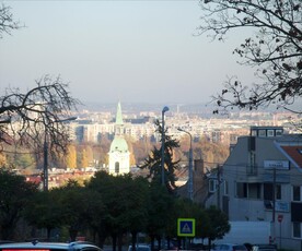 Eladó felújított lakás - Budapest II. kerület