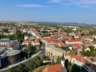 Eladó panellakás Veszprém