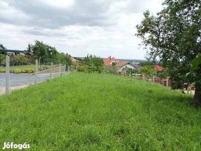 Kőszegi kertvárosi telek eladó