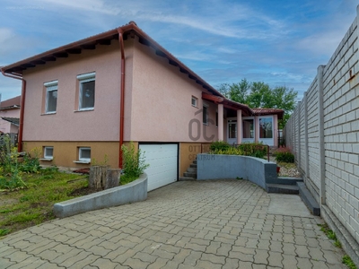 Őrhalmi szőlők, Székesfehérvár, ingatlan, ház, 107 m2, 79.900.000 Ft