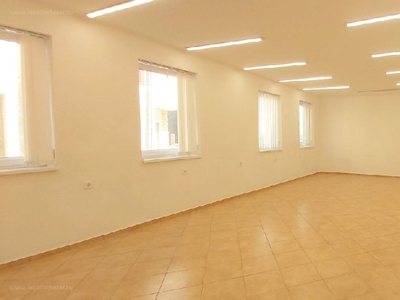 Belváros, Pécs, ingatlan, üzleti ingatlan, 110 m2, 200.000 Ft