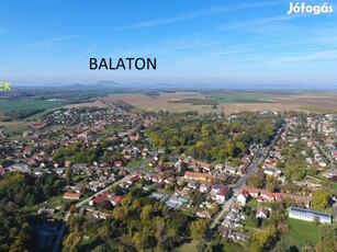 Balatontól 10 km.-re épitési telkek eladóak Lengyeltótiban