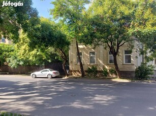 Bocskai utcán eladó polgári családi ház, 1189 nm-es elekkel