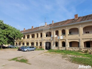 Eladó Lakás, Pécs 34.900.000 Ft