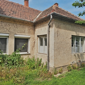 Eladó családi ház - Csorna, Győr-Moson-Sopron megye