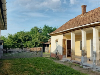 Eladó családi ház - Jászárokszállás, Jász-Nagykun-Szolnok megye