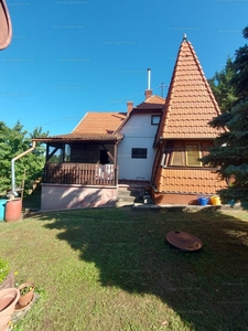 Eladó családi ház - Pécs, Bálics