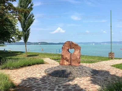 Eladó családi ház - Zamárdi, Üdülőtelep