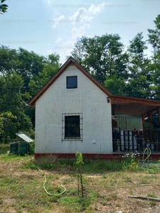 Eladó hétvégi házas nyaraló - Győr, Győrszentiván