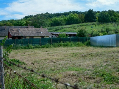 Eladó lakóövezeti telek - Balatonendréd, Rákóczi Ferenc utca