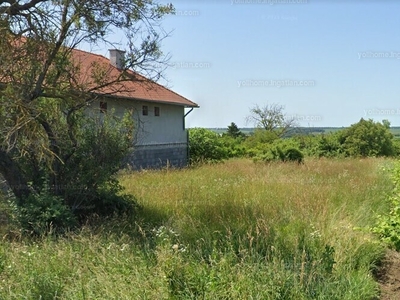 Eladó lakóövezeti telek - Balatonfőkajár, Aranyoshegy