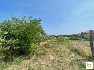 Eladó lakóövezeti telek - Győr, Kisbácsa