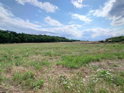 Eladó lakóövezeti telek - Pannonhalma, Győr-Moson-Sopron megye