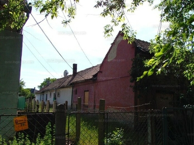 Eladó családi ház - Debrecen, Leiningen utca 11.