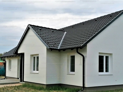 Eladó családi ház - Kunsziget, Győr-Moson-Sopron megye
