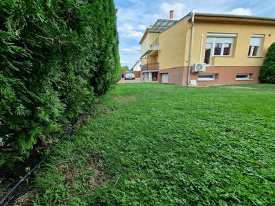 Kiadó családi ház - Budakalász, Szegfű utca 7.