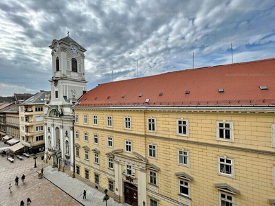 Kiadó tégla lakás - V. kerület, Váci utca