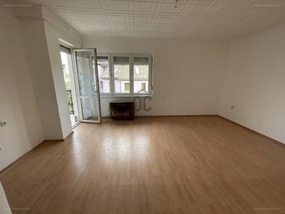 Egyetemváros, Veszprém, ingatlan, lakás, 72 m2, 47.900.000 Ft