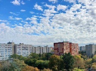 Eladó panellakás Budapest, XIV. kerület, Alsórákos, Csertő park, 7. emelet