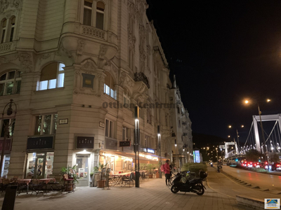 Eladó felújítandó lakás - Budapest V. kerület