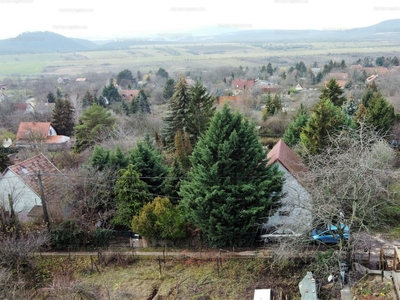 Eladó hétvégi házas nyaraló - Budakeszi, Nagyszénászug