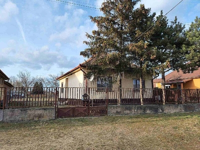 Kertváros, Cegléd, ingatlan, ház, 100 m2, 44.900.000 Ft