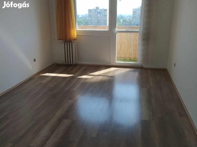 Miskolc Belváros, 55m2, 2 szobás alkás Eladó