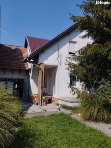 Eladó családi ház, nagy telken, Tápén - Szeged, Csongrád-Csanád - Ház