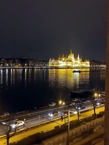 Eladó téglalakásBudapest, II. kerület, Bem rakpart, Tetőtér